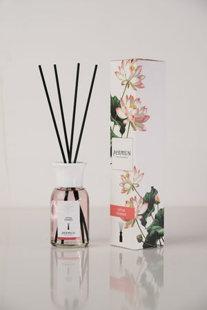 Difuzor de parfum cu bețișoare Lotus Chance 110ml